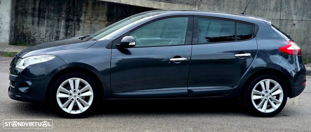 Renault Mégane 1.5 dCi Dynamique S - 4