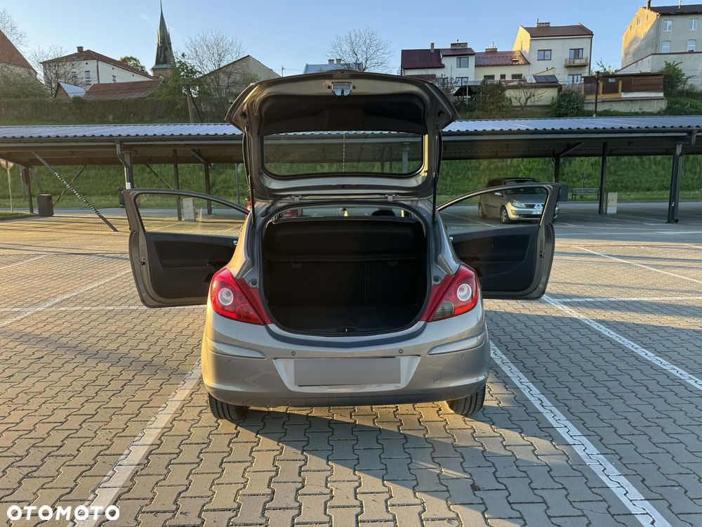 Opel Corsa 1.4 Enjoy - 11