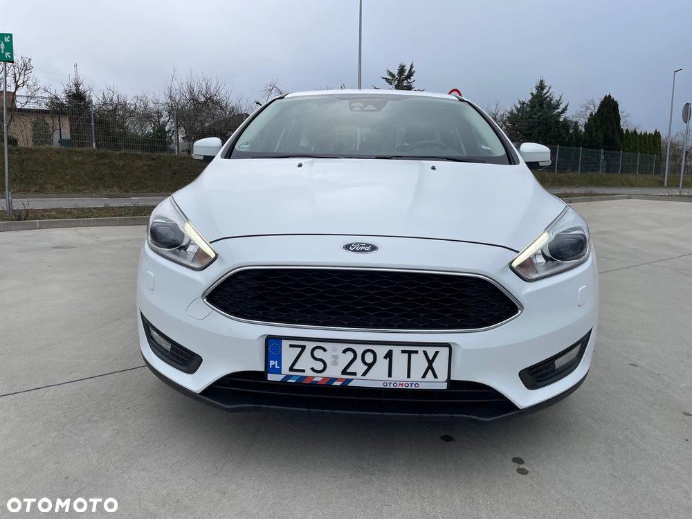 Ford Focus 1.0 EcoBoost Start-Stopp-System TREND - 9