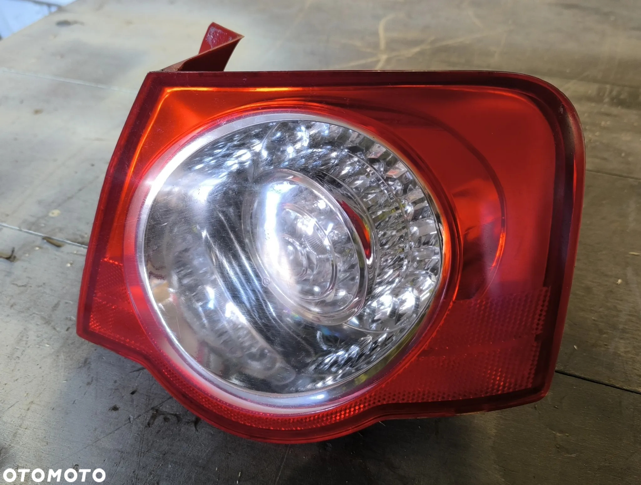 lampa prawy tył vw passat b6 sedan - 2