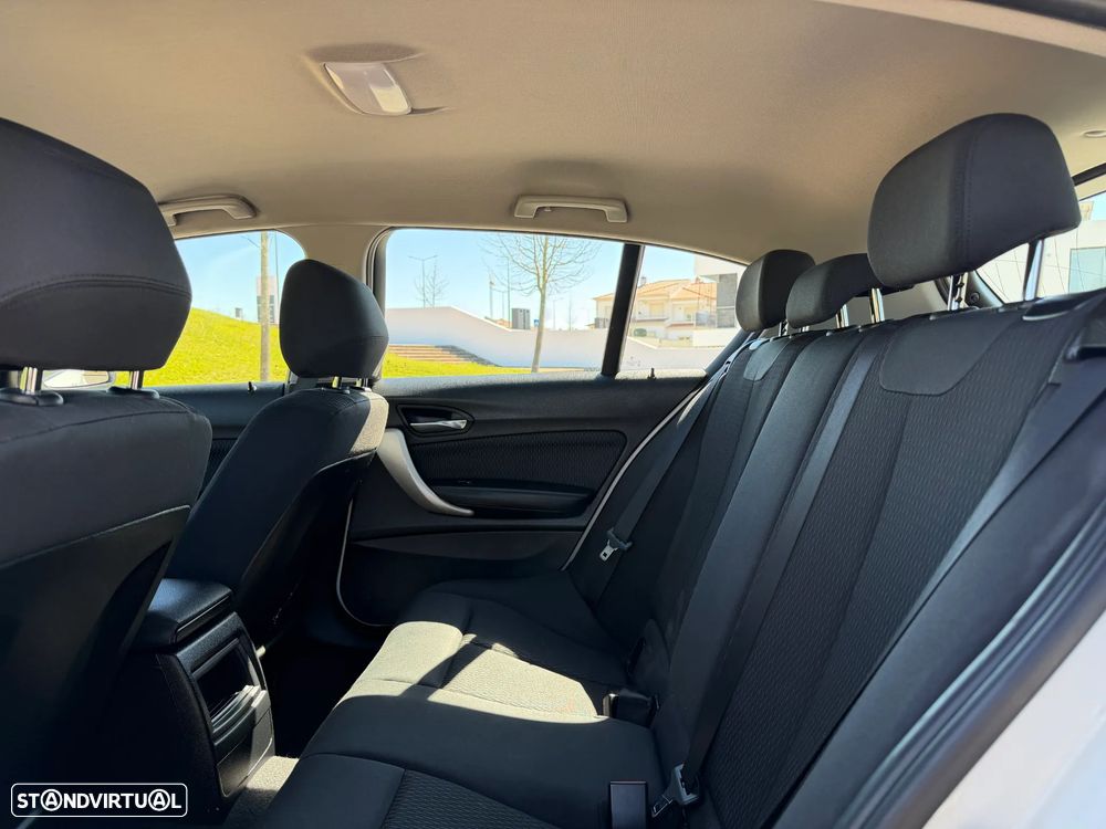 BMW 116 i Line Sport - 7