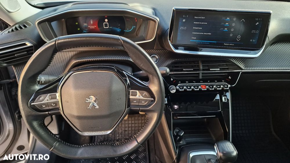 Peugeot 2008 PureTech 130 Allure Pack - 9