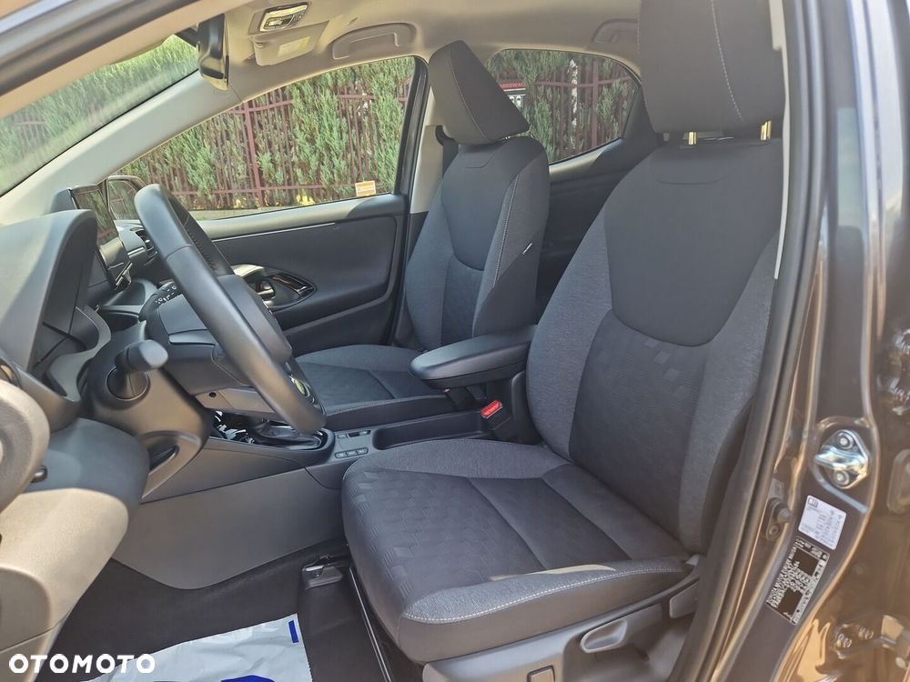 Toyota Yaris Hybrid 1.5 Style - 11