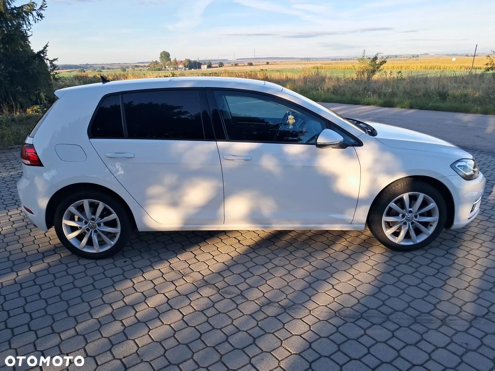 Volkswagen Golf - 9