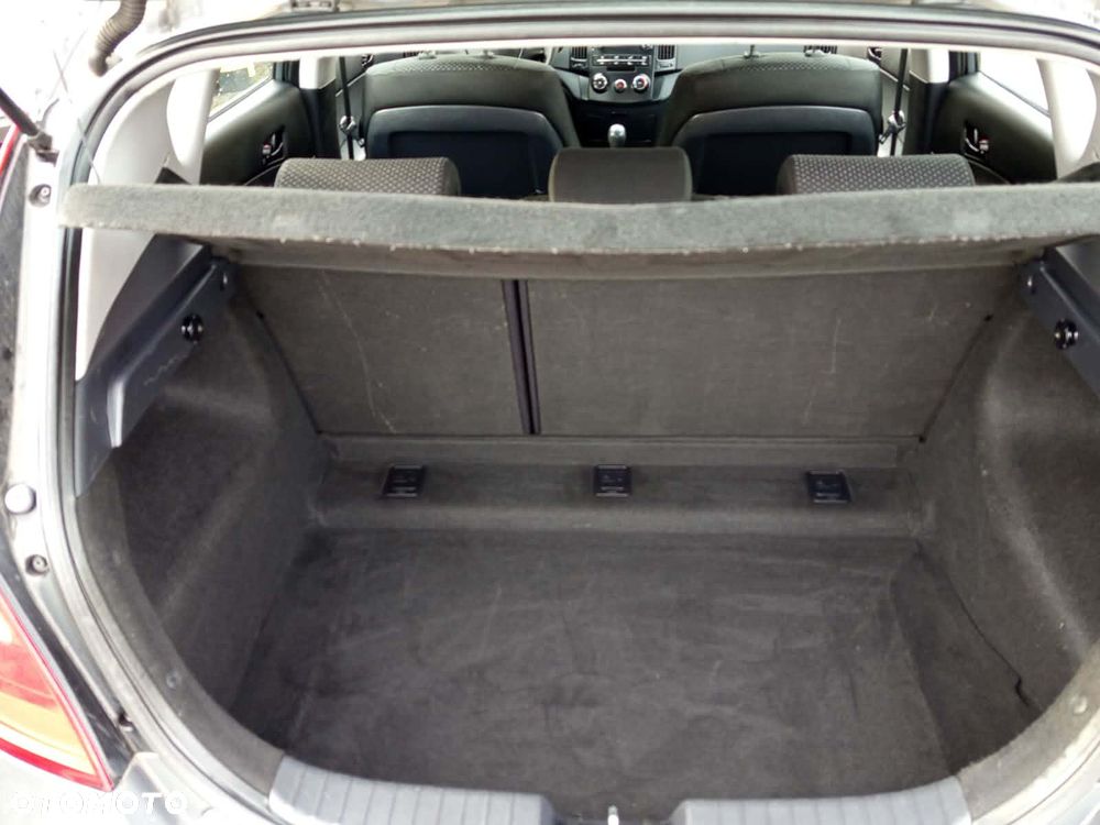 Hyundai i30 1.4 Blue Classic - 8