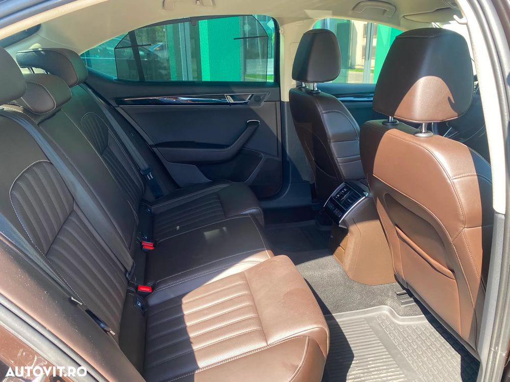 Skoda Superb 2.0 TDI DSG Laurin & Klement - 13