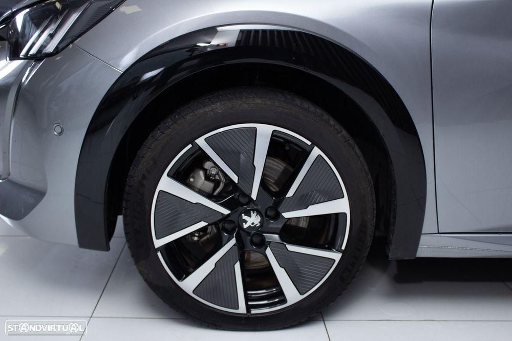 Peugeot e-208 GT Pack - 37