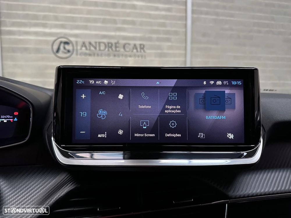 Peugeot 2008 1.2 PureTech Allure - 15