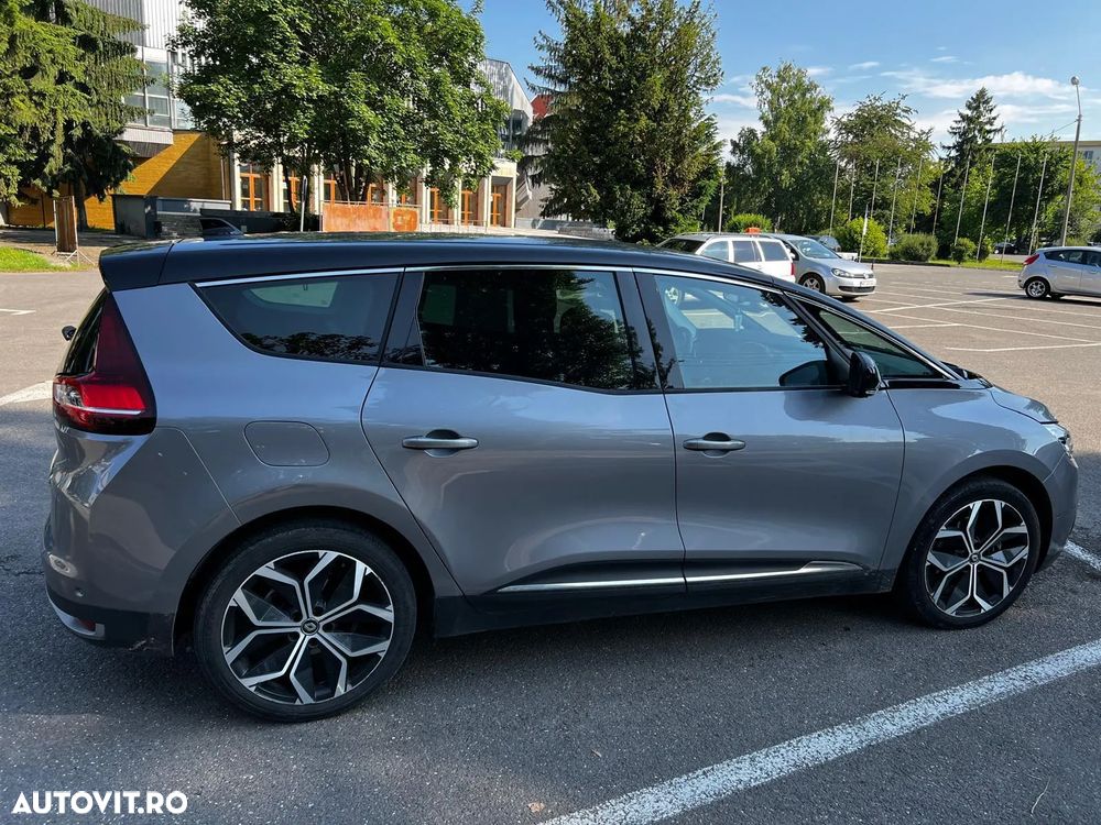 Renault Grand Scenic - 4