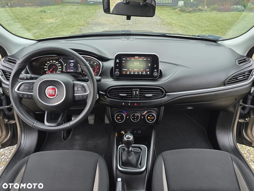 Fiat Tipo 1.4 16v Lounge EU6d - 13