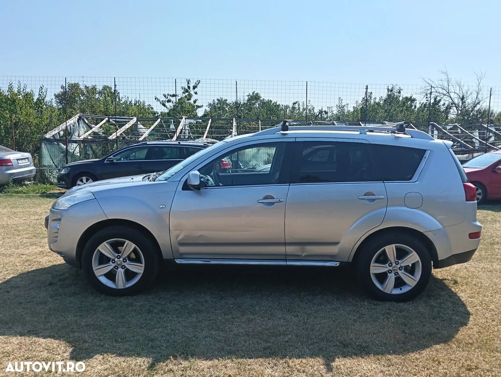 Peugeot 4007 - 6