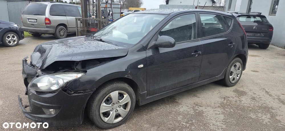 HYUNDAI I30 9F HB błotnik lewy tył - 8