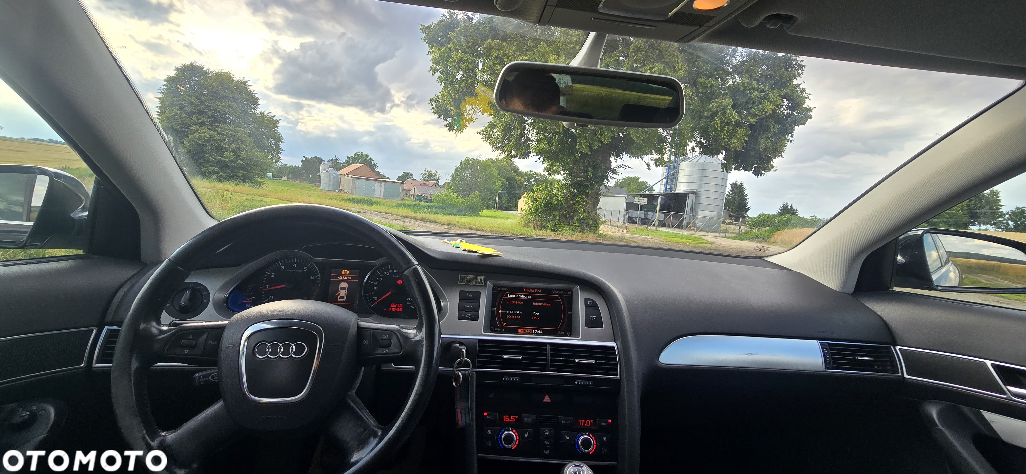 Audi A6 2.0T FSI - 11