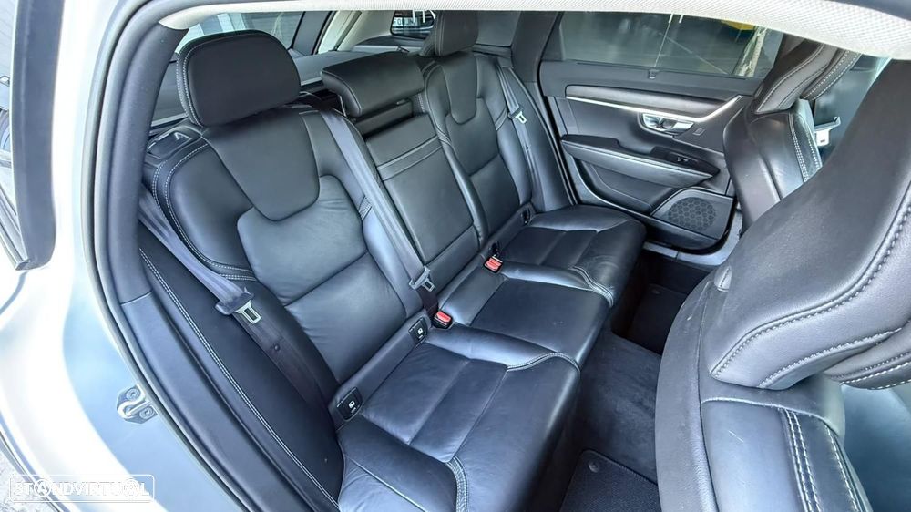 Volvo V90 Cross Country 2.0 D4 AWD - 7