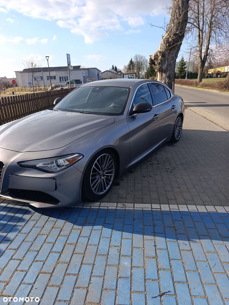 Alfa Romeo Giulia 2.0 Turbo 16V AT8 Veloce - 1