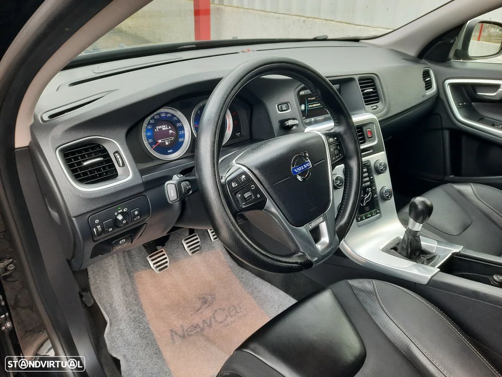 Volvo V60 1.6 D2 Drive R-Design Start/Stop - 21