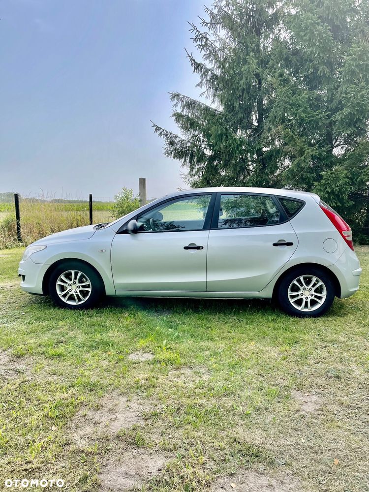 Hyundai i30 1.6 CRDi Classic - 9