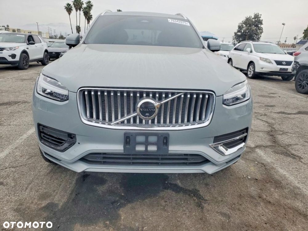 Volvo XC 90 - 2