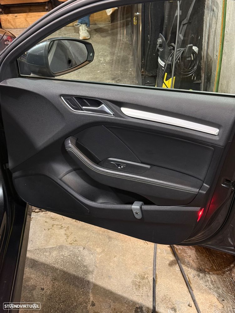 Audi A3 Limousine 1.6 TDI S-line S tronic - 18