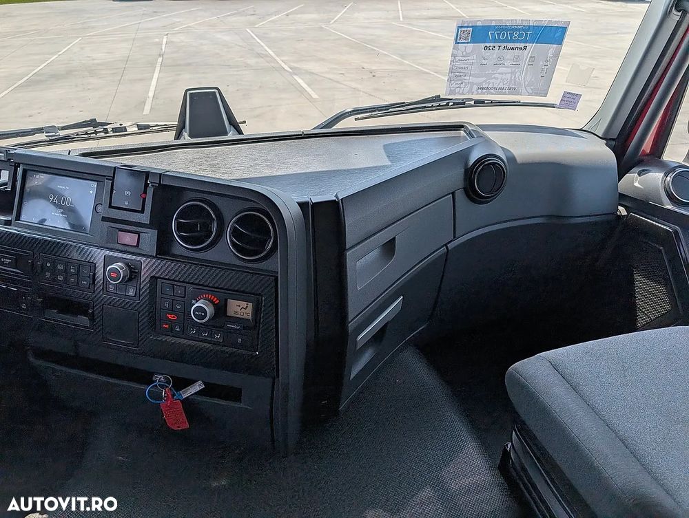Renault T 520 - 26