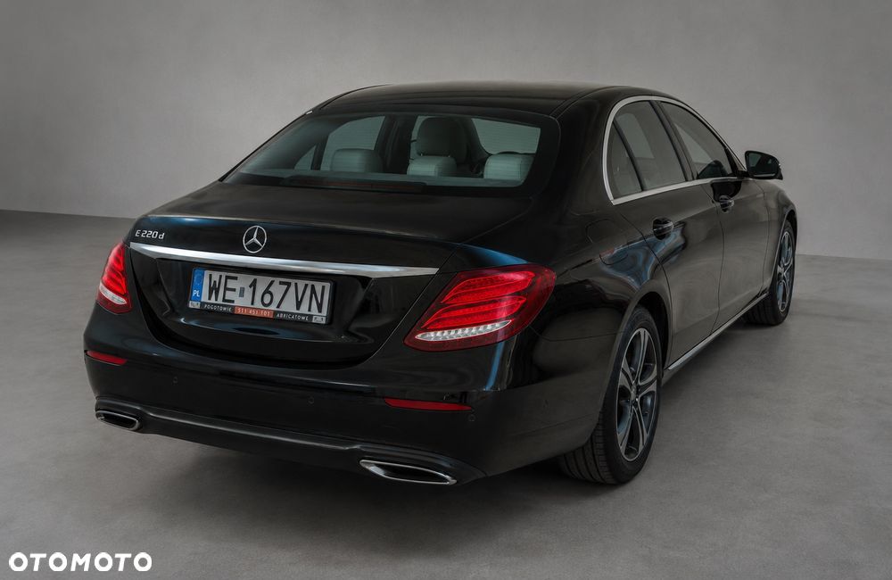Mercedes-Benz Klasa E 220 d 4-Matic Avantgarde - 4