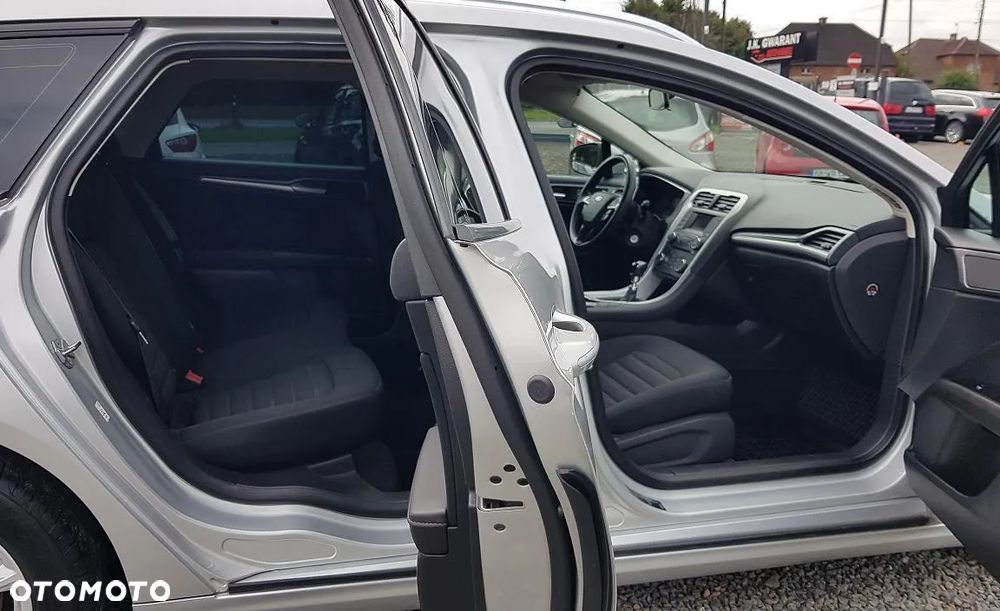 Ford Mondeo 1.6 TDCi ECOnetic Trend - 17