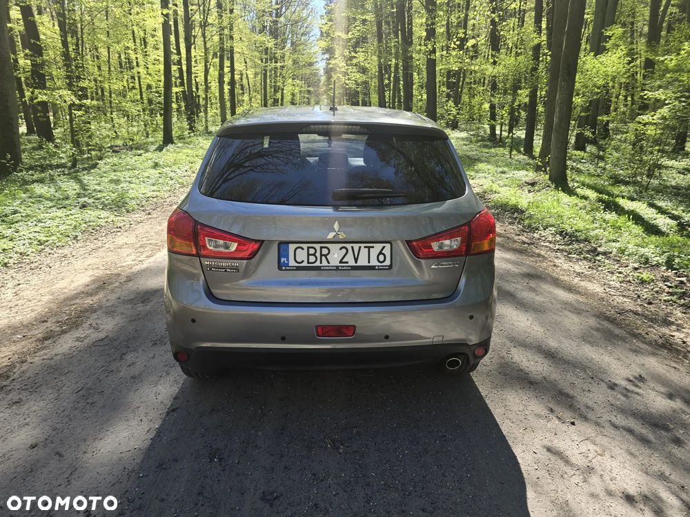 Mitsubishi ASX 1.8 DI-D 2WD Instyle - 9