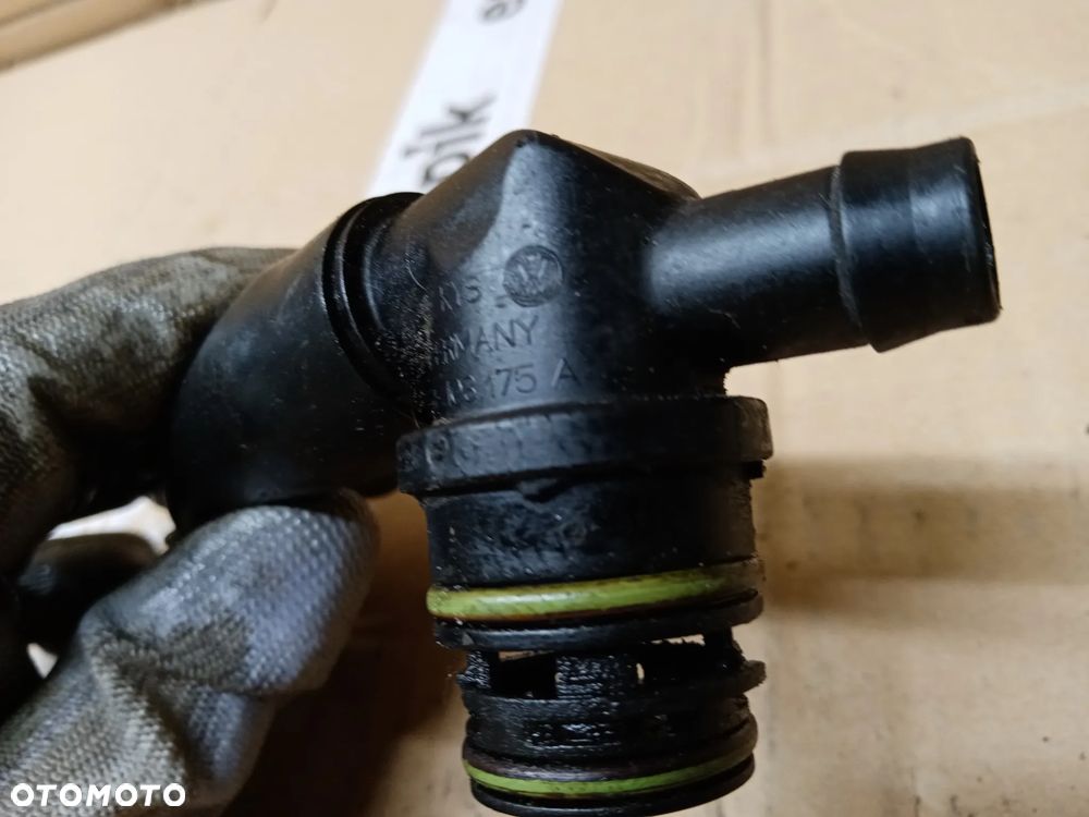 Rura dolot przewód powietrza VW Golf VI 6 1.2 TSI 03F103493TL 03F103175A - 9