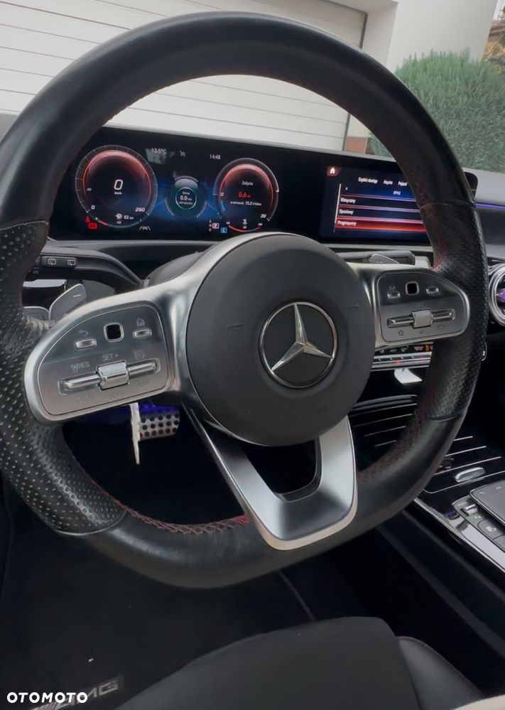 Mercedes-Benz Klasa A 220 4-Matic AMG Line 7G-DCT - 11