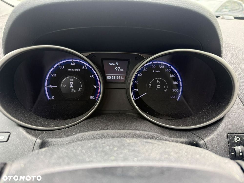 Hyundai ix35 - 17