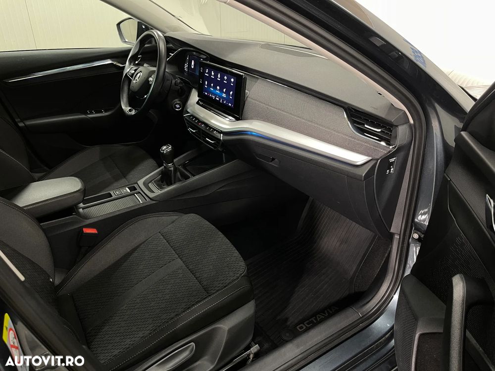 Skoda Octavia 2.0 TDI Style - 10
