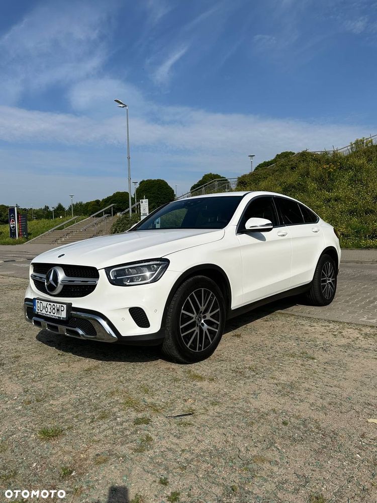 Mercedes-Benz GLC Coupe 200 - 2