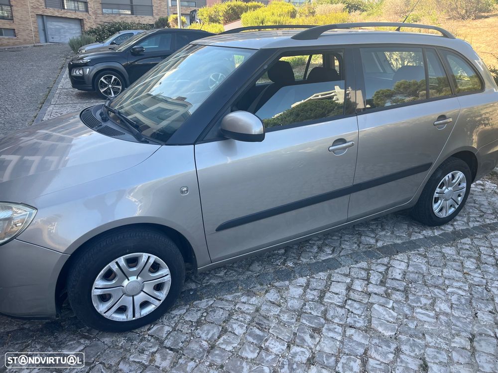 Skoda Fabia Break 1.2 Classic - 4