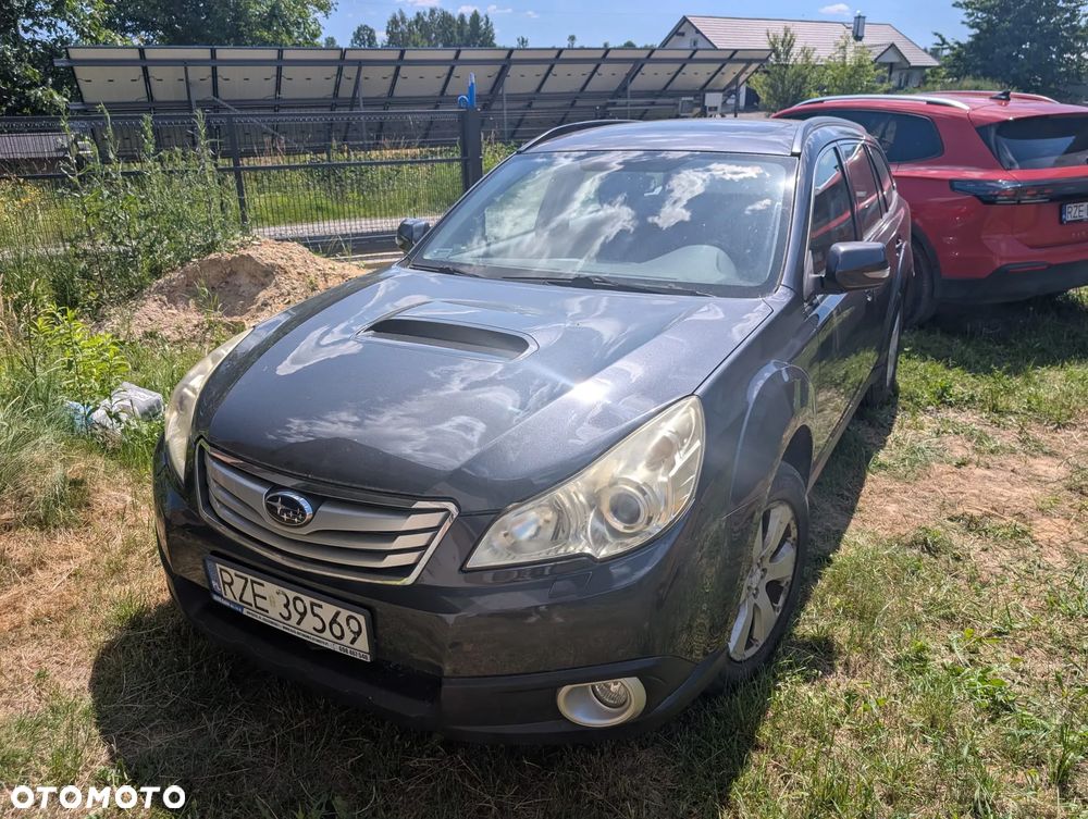 Subaru Legacy - 1