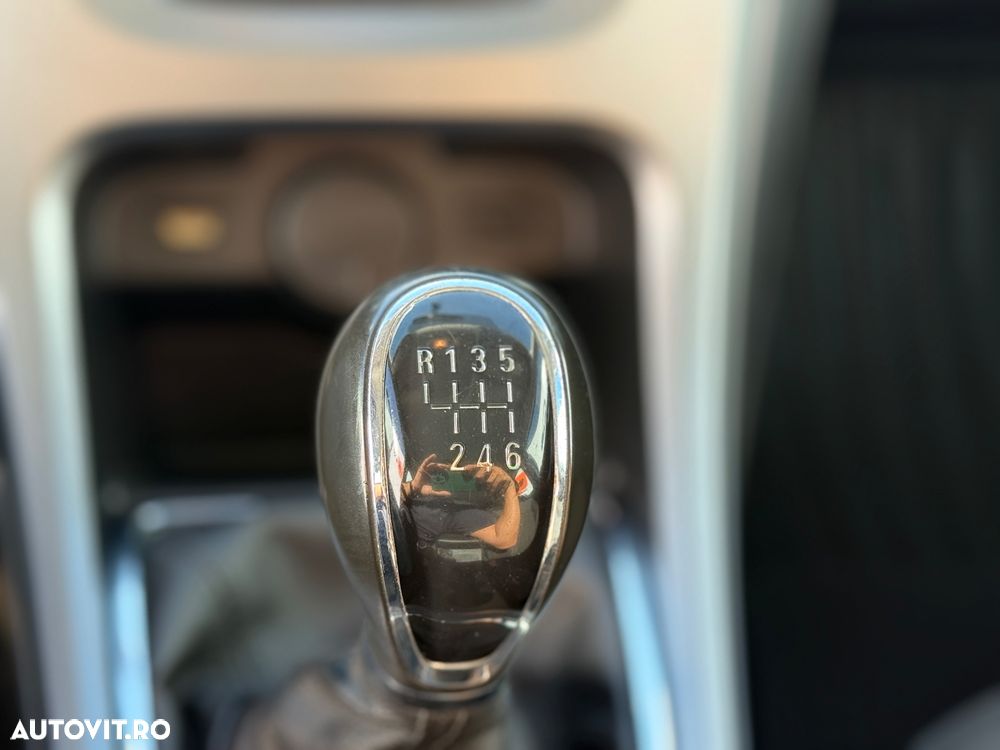 Opel Astra 1.6 CDTI ECOTEC Start/Stop Drive - 9
