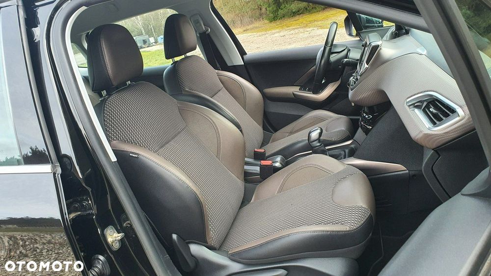 Peugeot 2008 1.6 VTi Style - 8