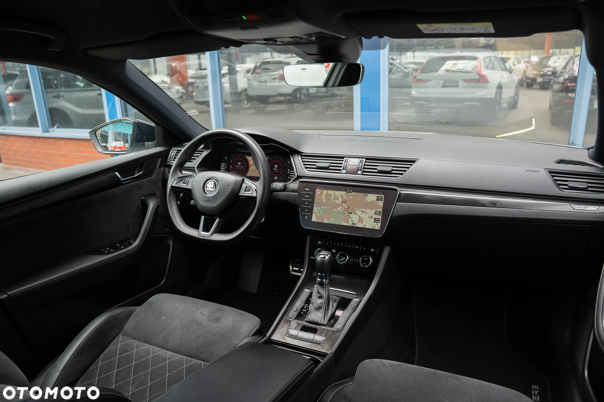 Skoda Superb 2.0 TDI DSG Sportline - 23