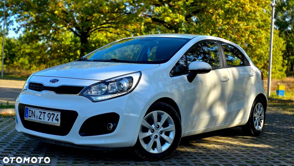 Kia Rio - 2