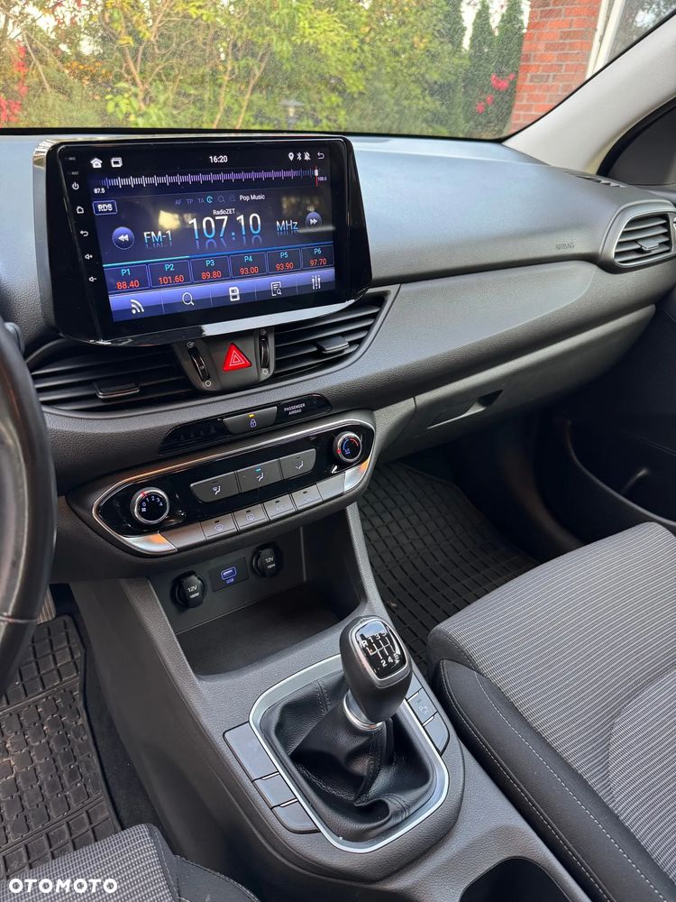 Hyundai i30 - 11