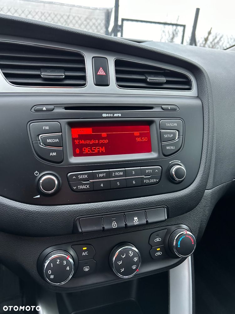 Kia Ceed 1.4 Business Line - 20