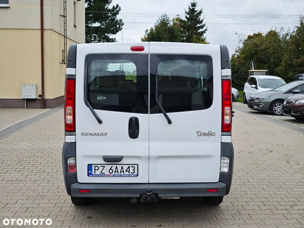 Renault Trafic L1H1 Passenger Lux - 19