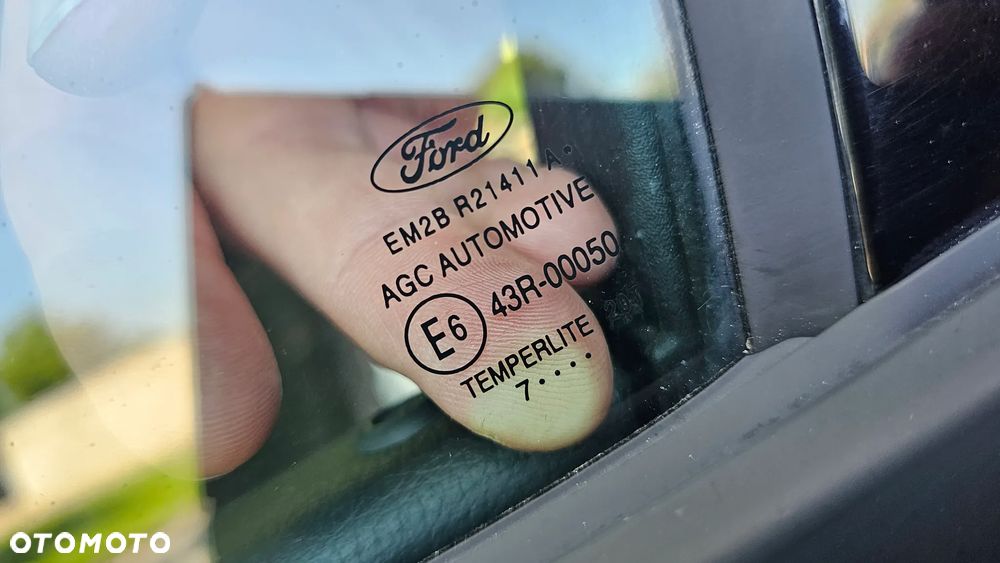 Ford S-Max - 21