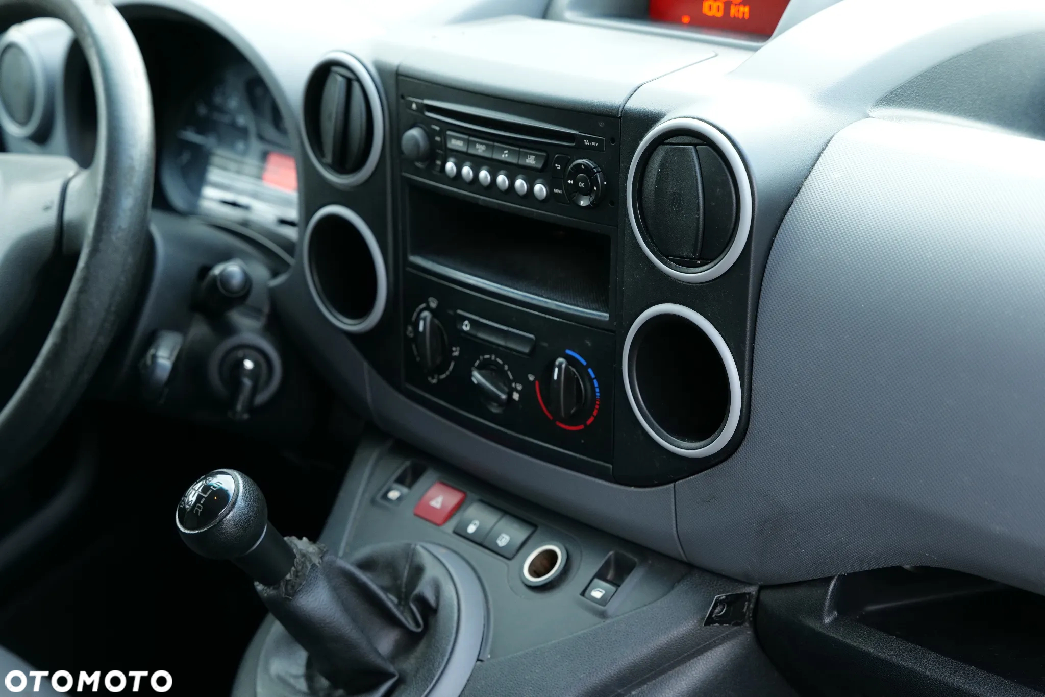 Citroën BERLINGO - 16