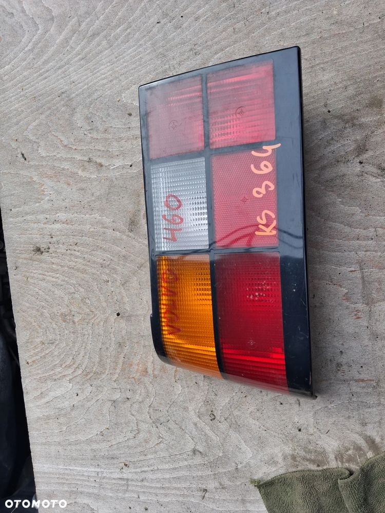 LAMPA TYLNA LEWA VOLVO 460 - 1