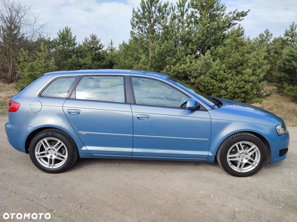 Audi A3 Sportback 1.4 TFSI S line Sportpaket (plus) - 11