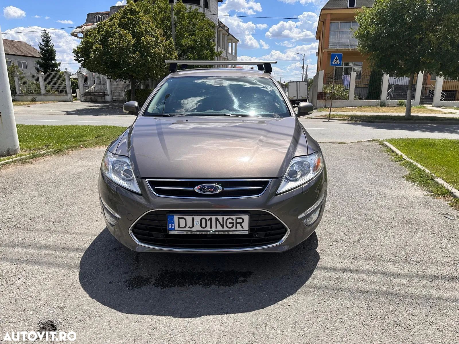 Ford Mondeo 2.0 TDCi Business Class - 1