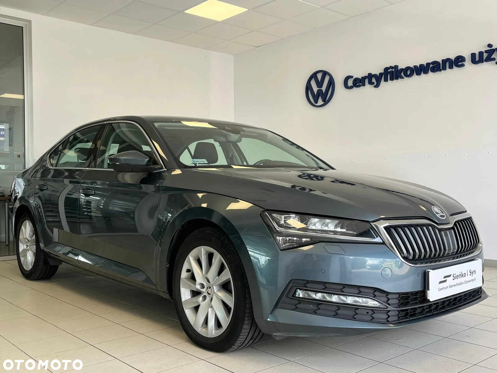 Skoda Superb 2.0 TDI SCR Ambition DSG - 10
