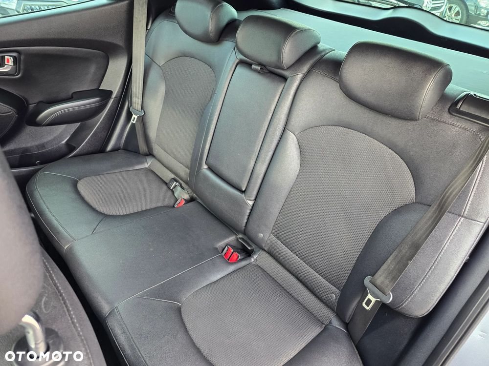 Hyundai ix35 - 13