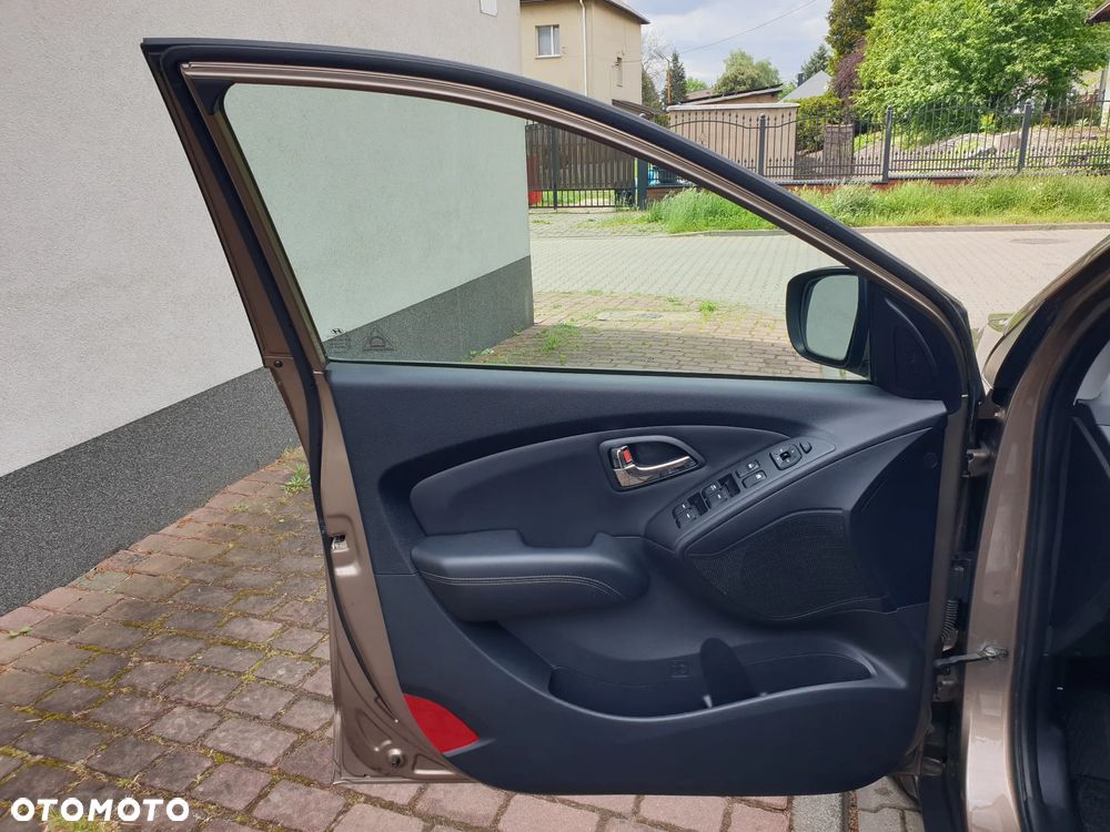 Hyundai ix35 2.0 CRDi 4WD Premium - 22