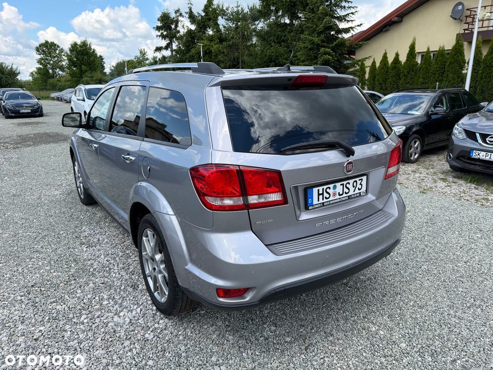 Fiat Freemont 2.0 Multijet 16V DPF Automatik Allrad Lounge - 4